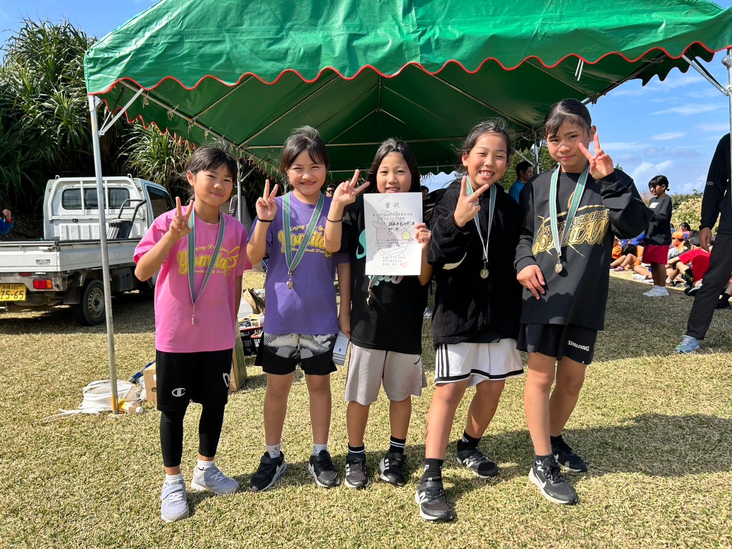 Bクラス女子の部(優勝)読谷女子バスケBチーム